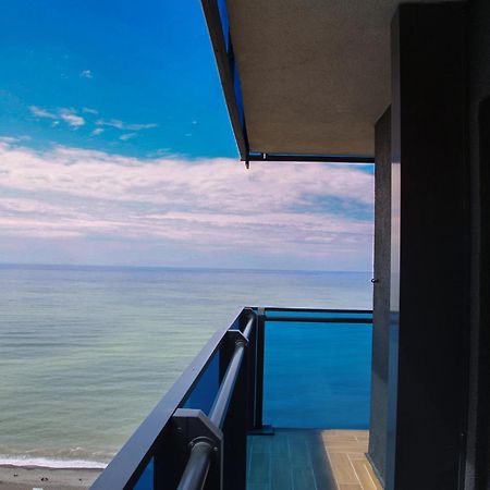 Orbi City Hotel With Sea View Batumi Bagian luar foto